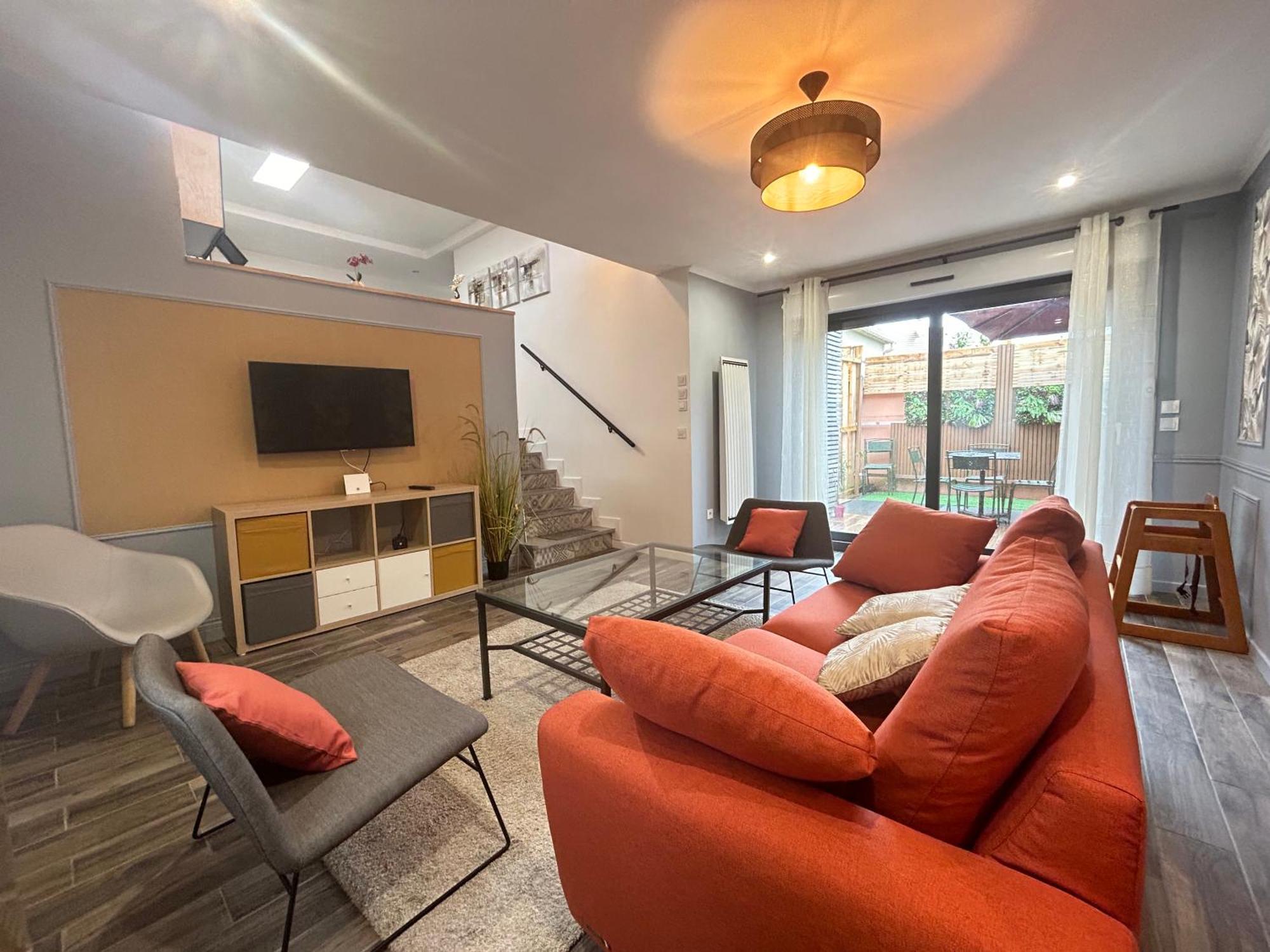 Marvel House - Disneyland 5Min, Private Parking, Terrace Magny-le-Hongre Exteriör bild